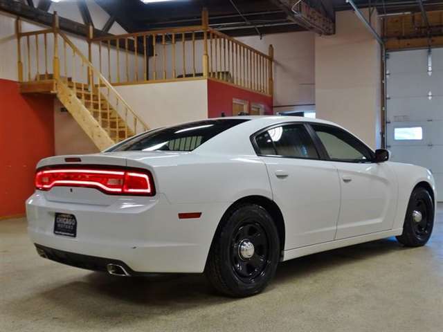 Dodge Charger 2012 photo 18